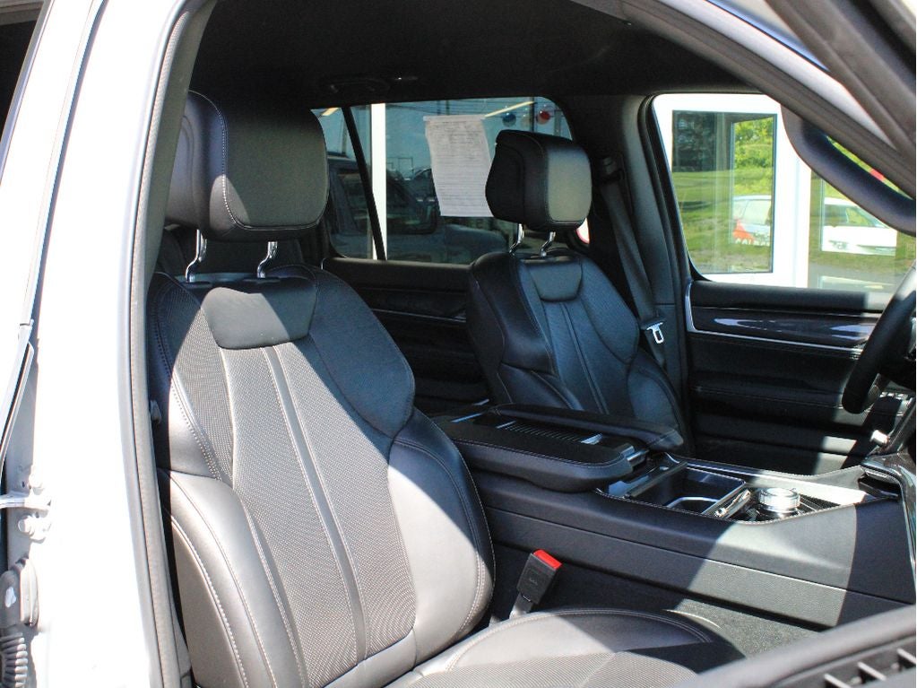 2023 Jeep Wagoneer Series I
