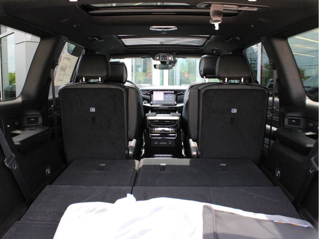 2026 Jeep Grand Wagoneer Limited Altitude