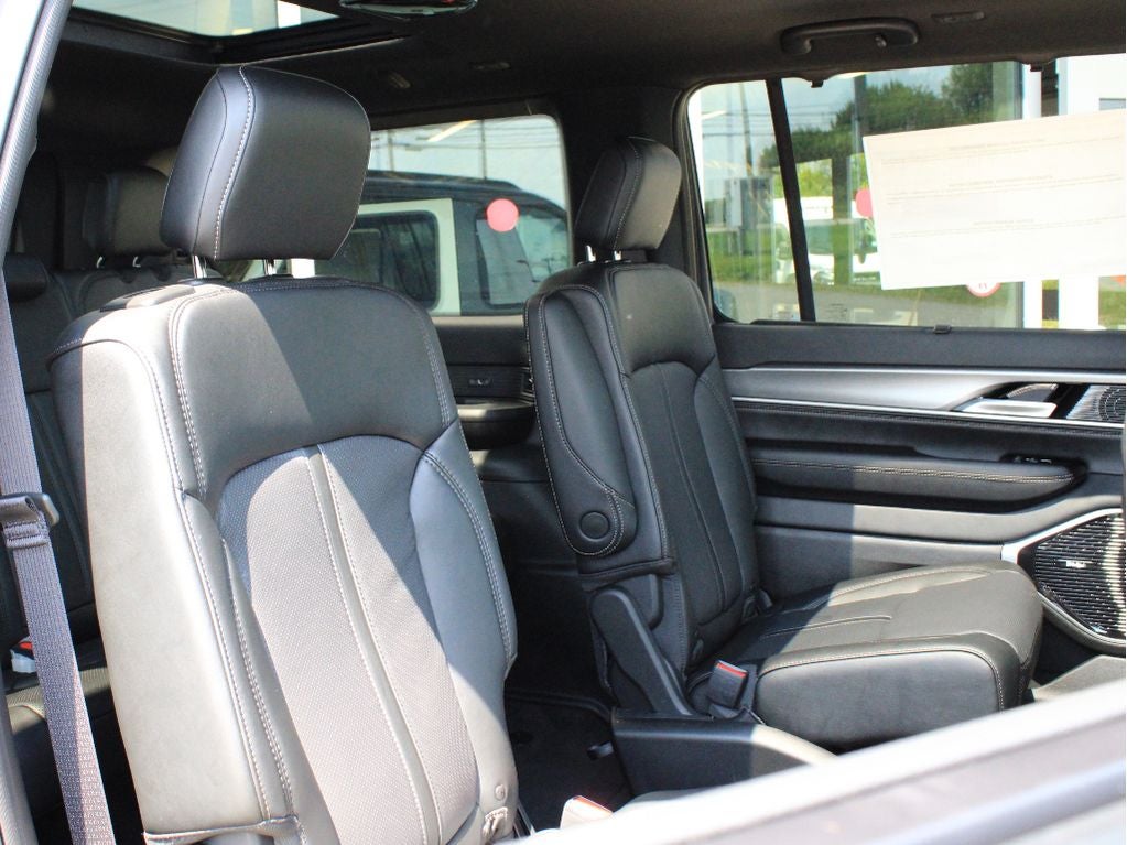 2026 Jeep Grand Wagoneer Limited Reserve