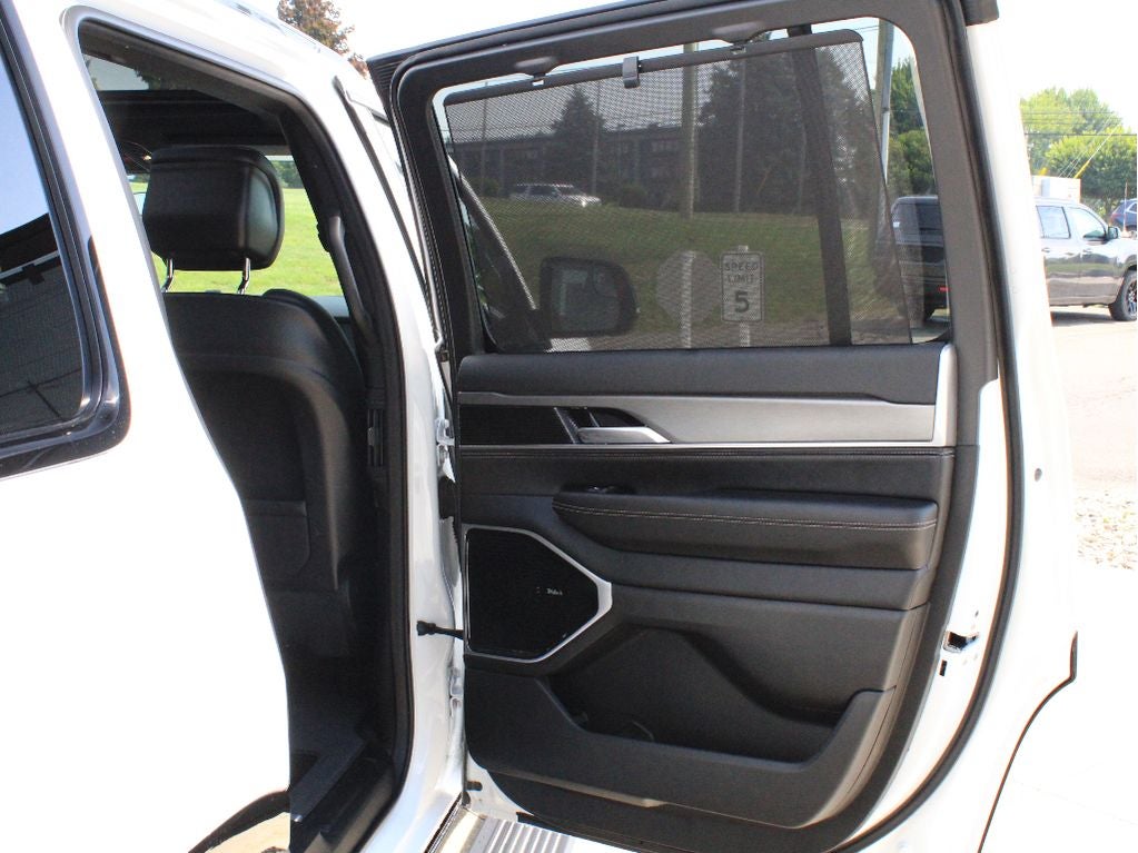 2026 Jeep Grand Wagoneer Limited Reserve