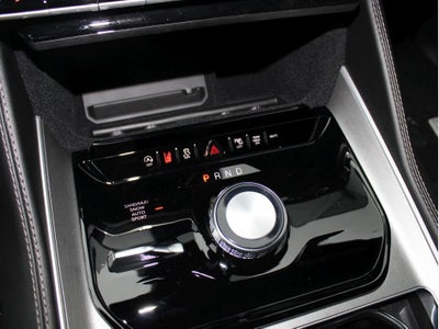 2025 Jeep Wagoneer Series II Carbide