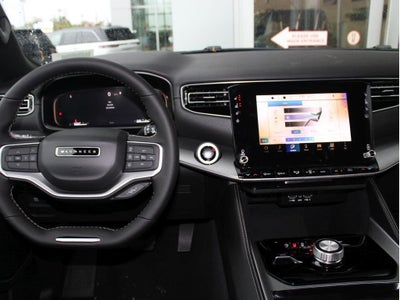 2025 Jeep Wagoneer Series II Carbide