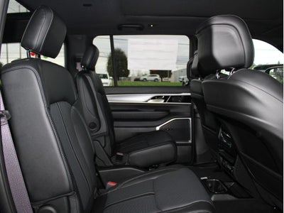 2025 Jeep Wagoneer Series II Carbide