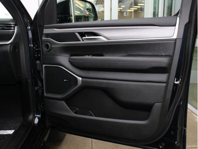 2025 Jeep Wagoneer Series II Carbide