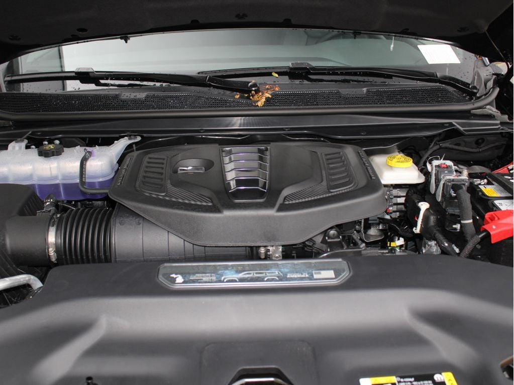 2025 Jeep Wagoneer Series II Carbide