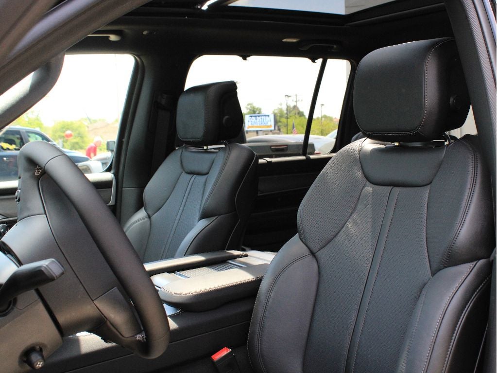2026 Jeep Grand Wagoneer Limited Reserve