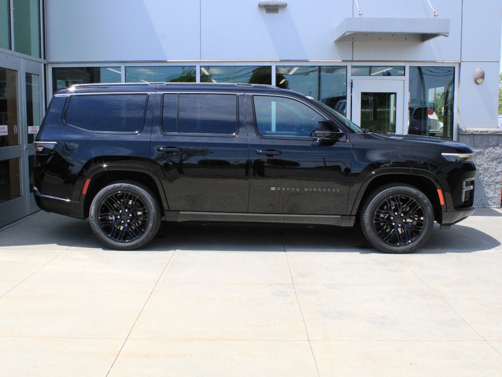 2026 Jeep Grand Wagoneer Limited Reserve