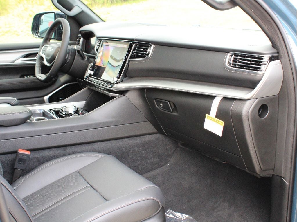 2026 Jeep Grand Wagoneer Limited Reserve
