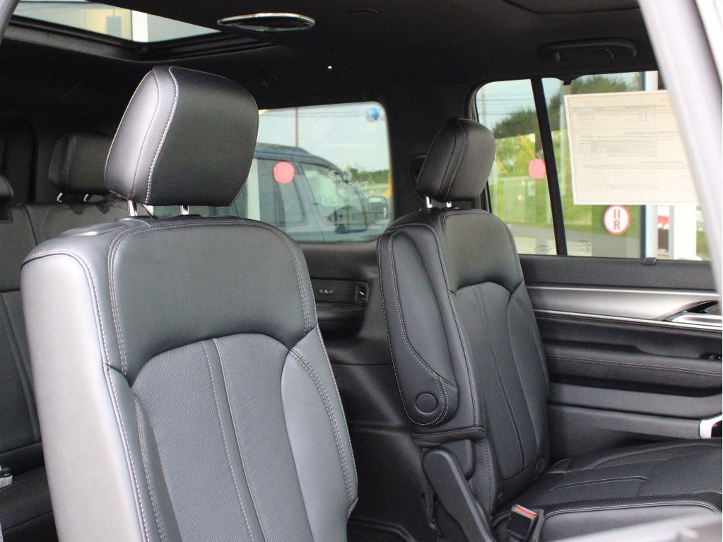 2026 Jeep Grand Wagoneer Limited Reserve