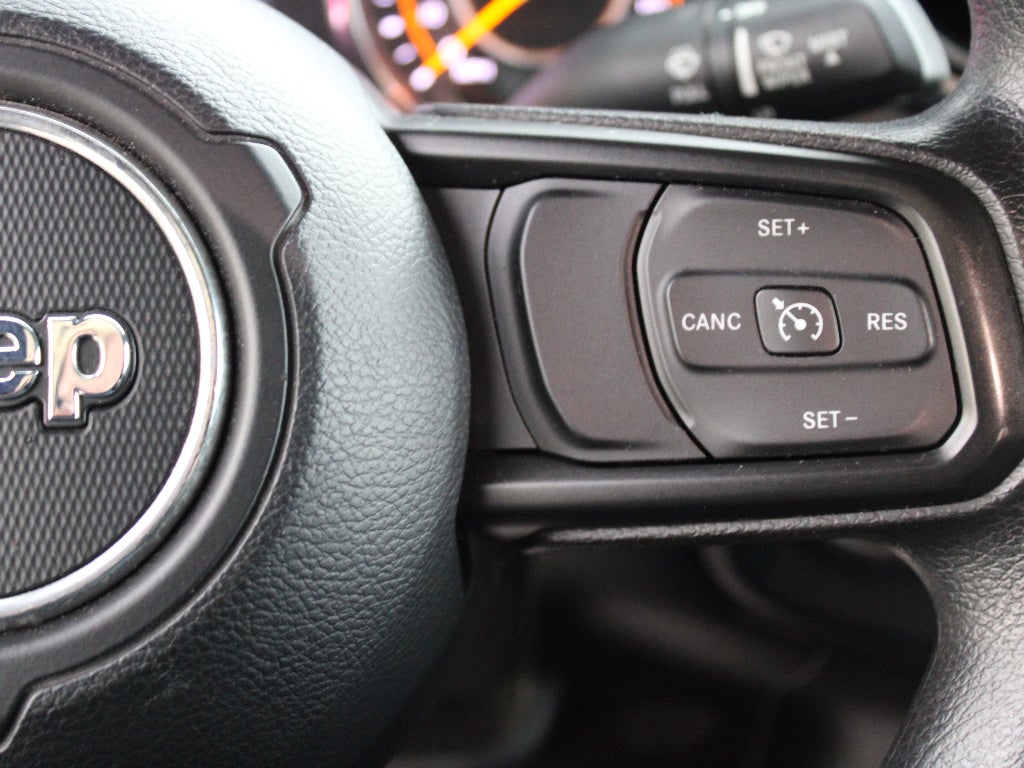 2021 Jeep Gladiator Willys Sport