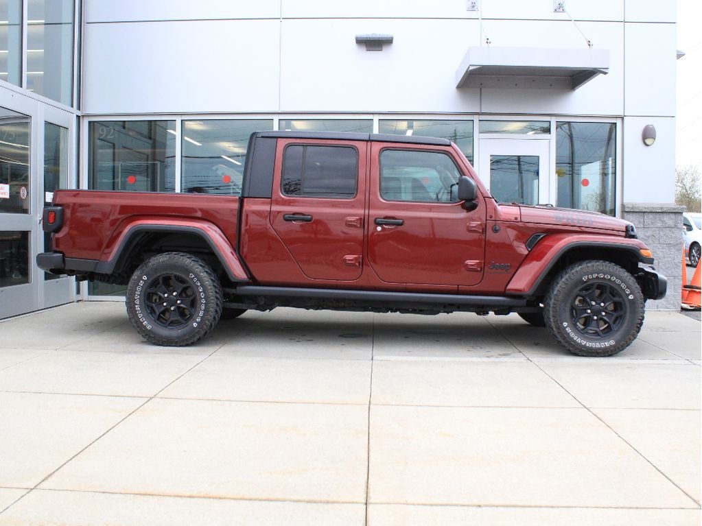 2021 Jeep Gladiator Willys Sport