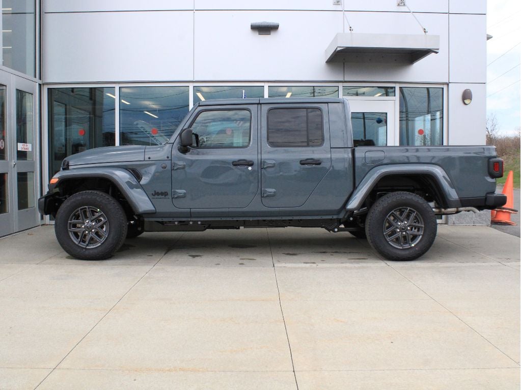 2026 Jeep Gladiator Sport S