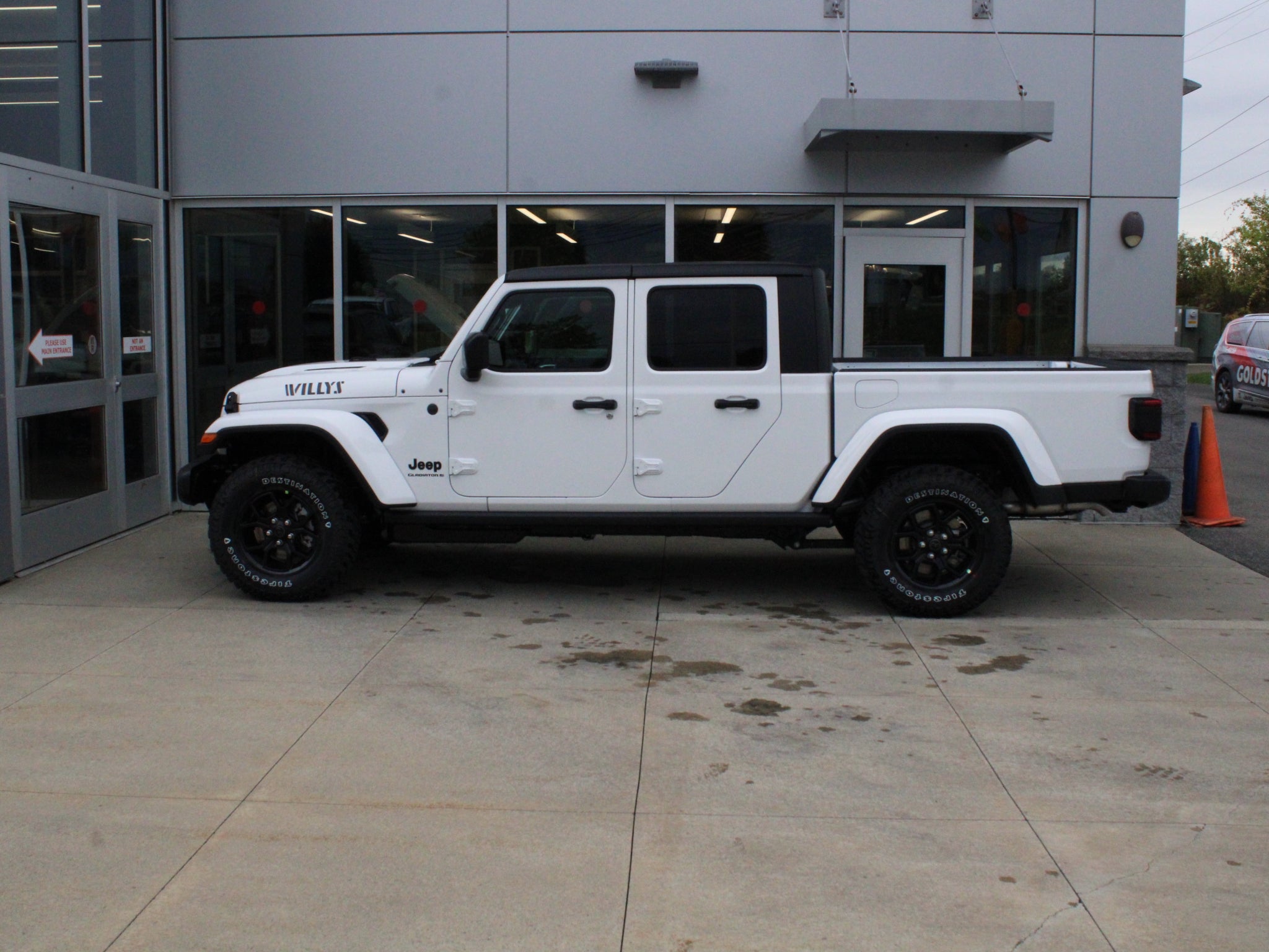 2027 Jeep Gladiator Willys