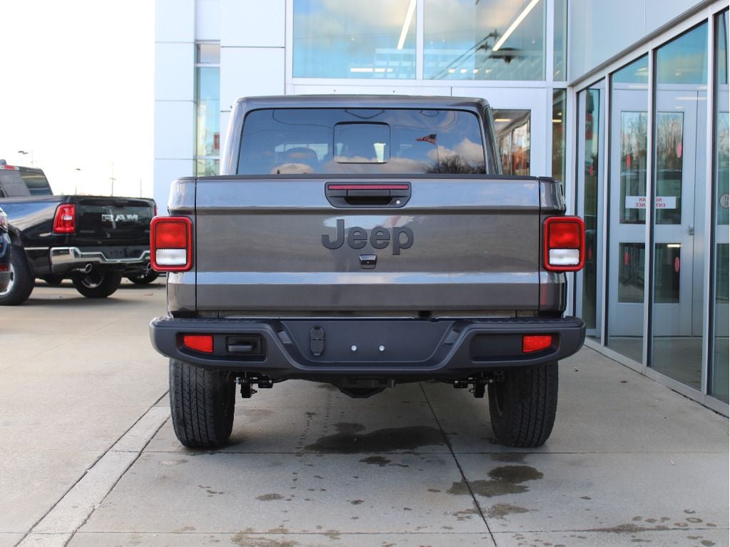 2026 Jeep Gladiator Sport S