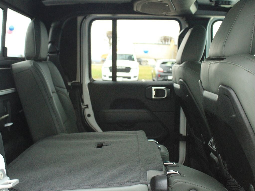 2026 Jeep Gladiator Mojave X