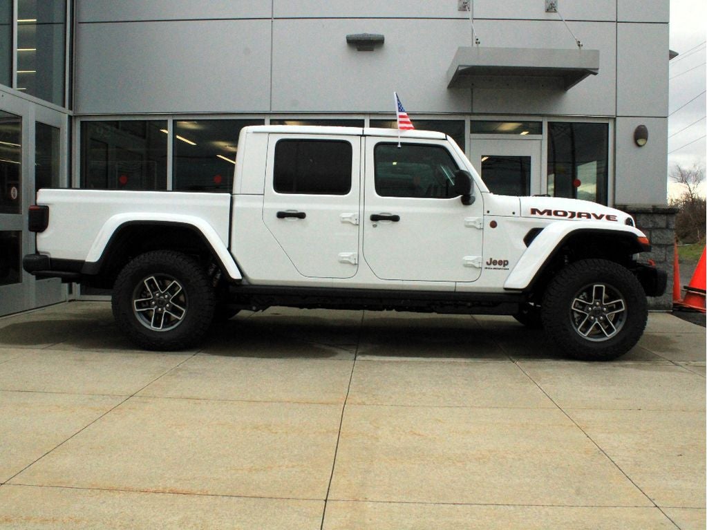 2026 Jeep Gladiator Mojave X