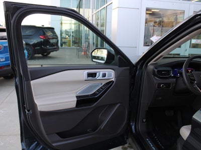 2023 Ford Explorer Platinum