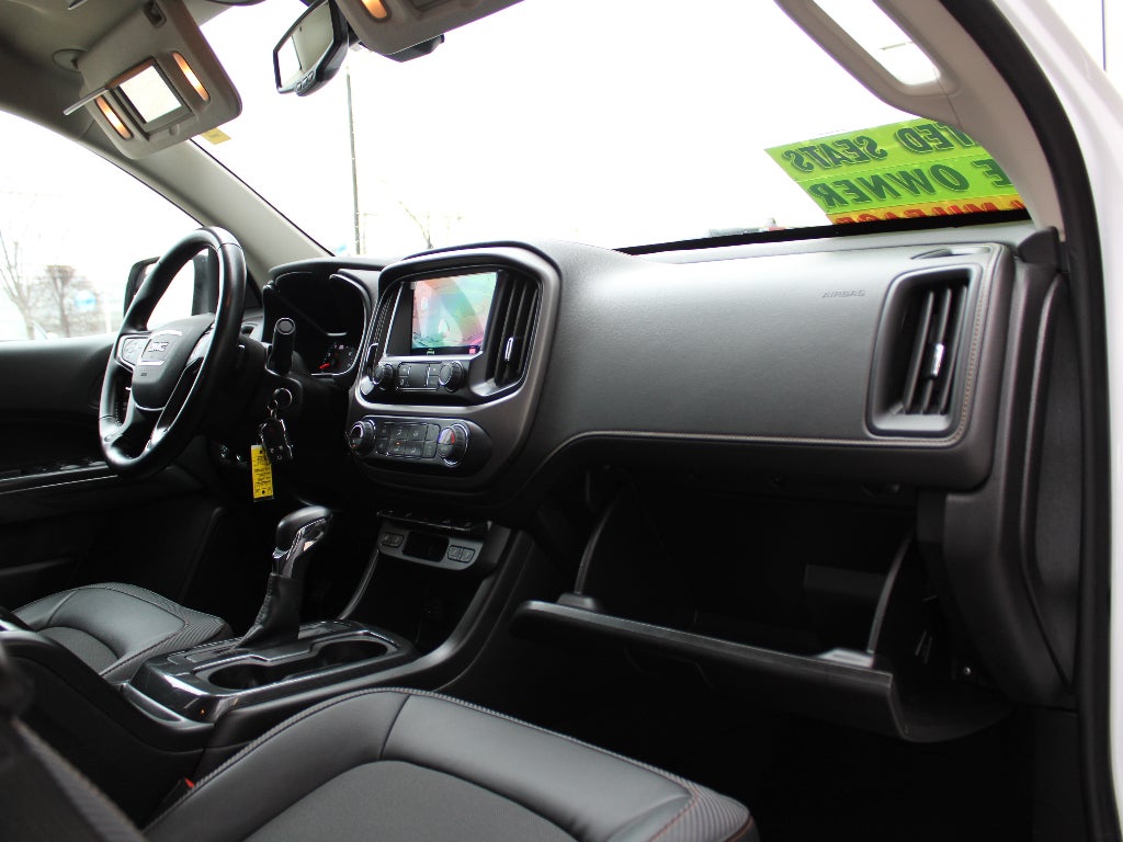 2022 GMC Canyon 4WD AT4 w/Cloth