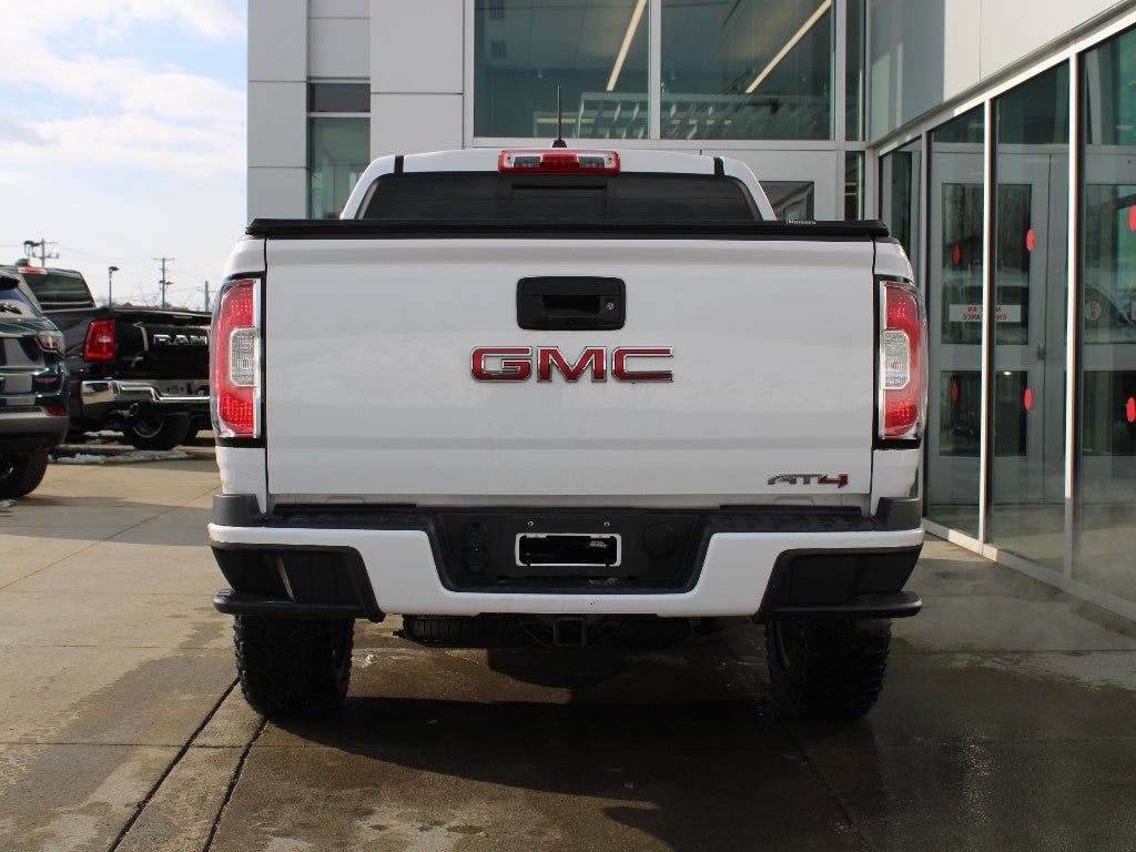 2022 GMC Canyon 4WD AT4 w/Cloth