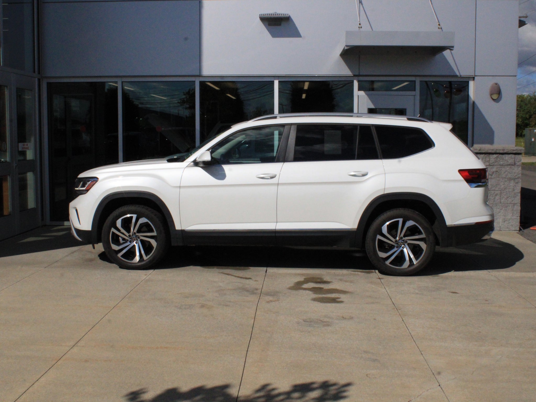 2023 Volkswagen Atlas 3.6L V6 SEL