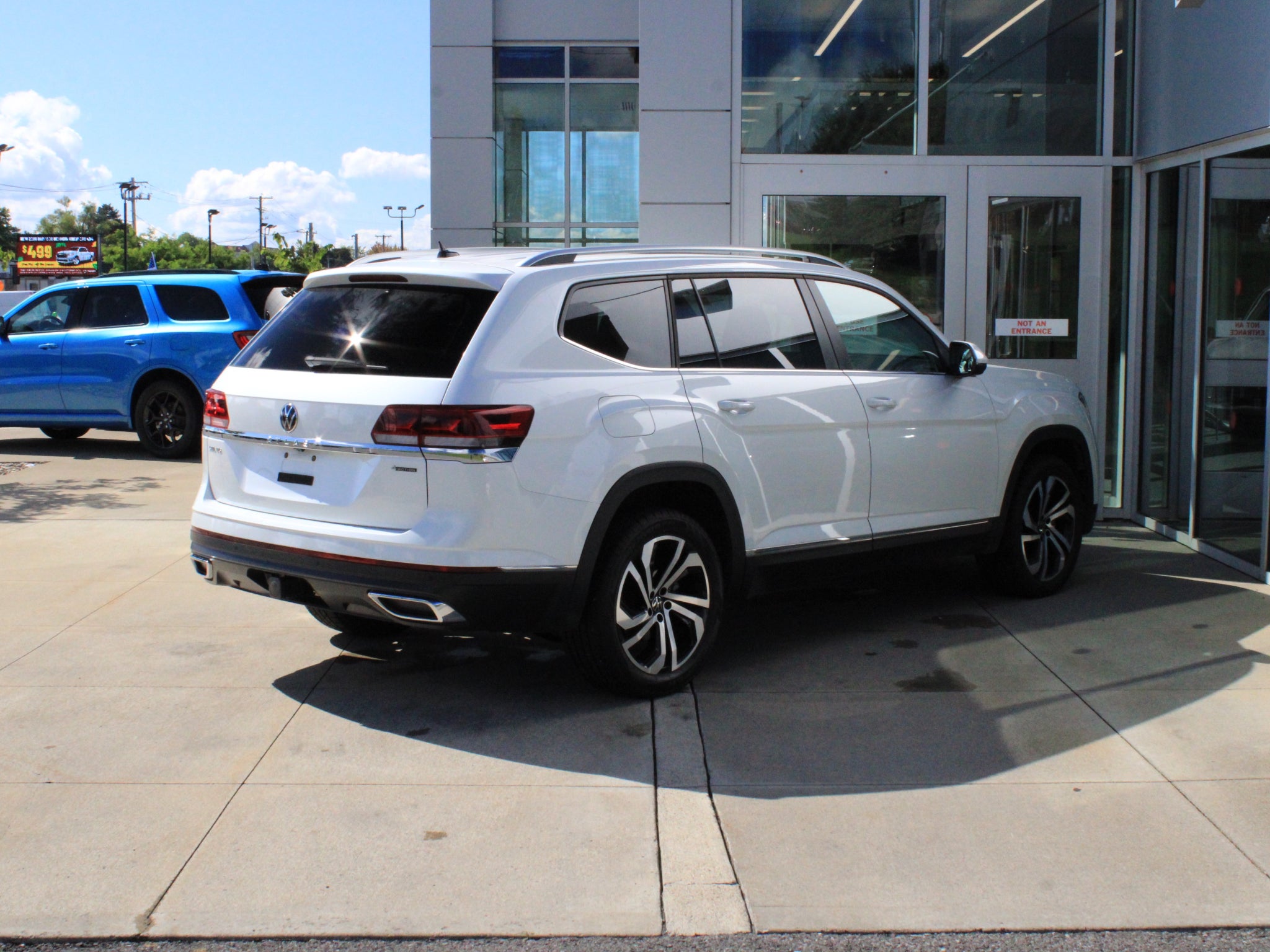 2023 Volkswagen Atlas 3.6L V6 SEL
