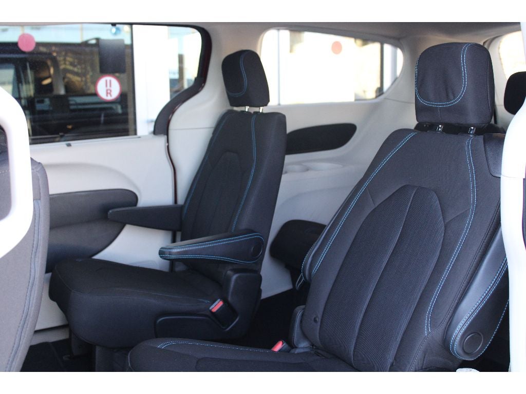 2021 Chrysler Pacifica Touring