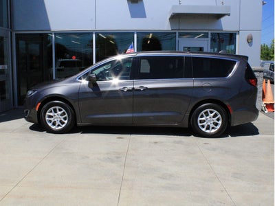 2020 Chrysler Pacifica Touring