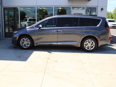 2022 Chrysler Pacifica Limited