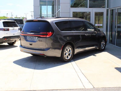 2022 Chrysler Pacifica Limited
