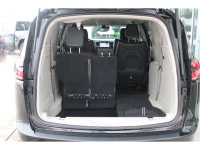 2022 Chrysler Pacifica Hybrid Hybrid Touring L