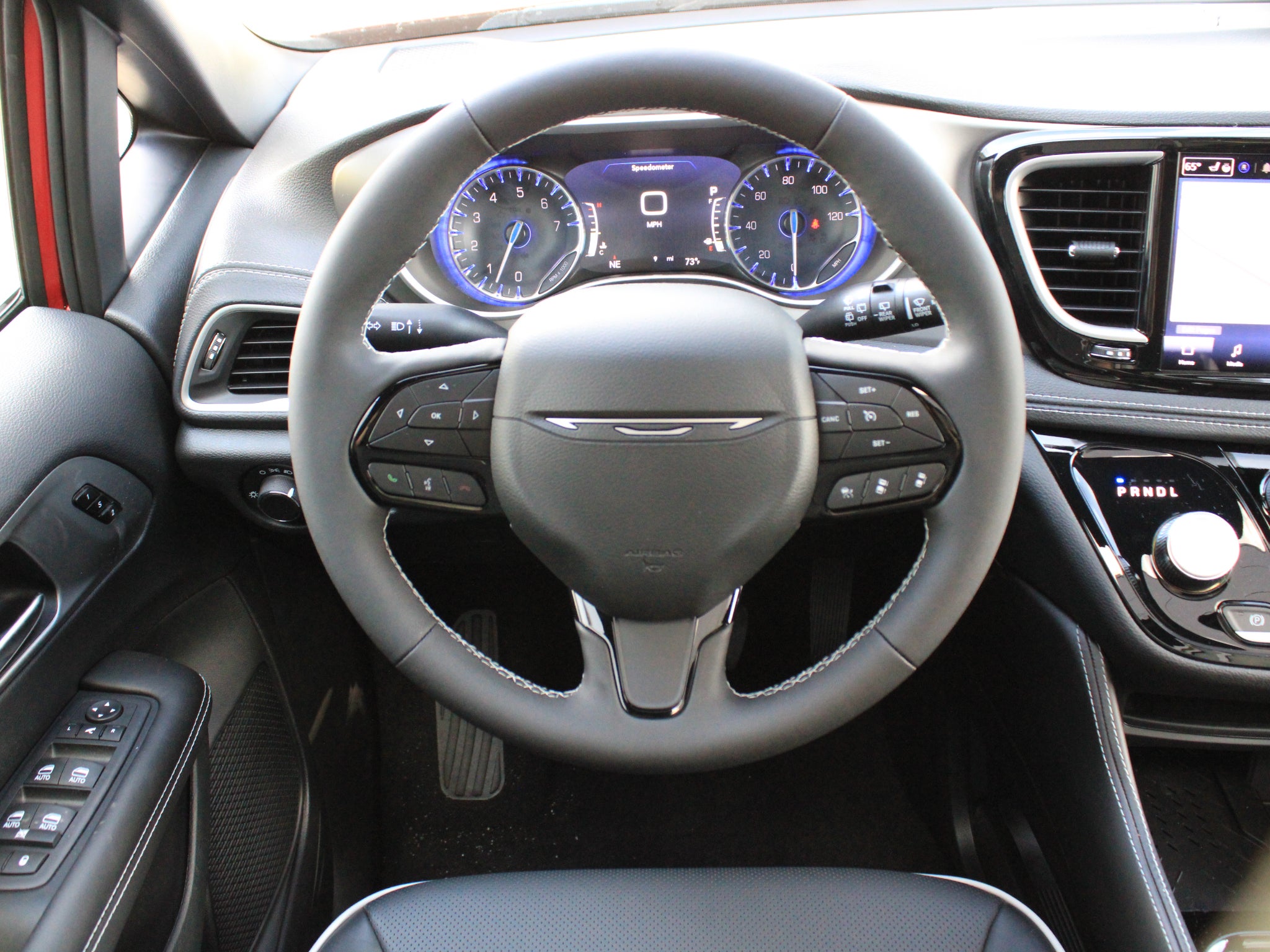 2027 Chrysler Pacifica Limited