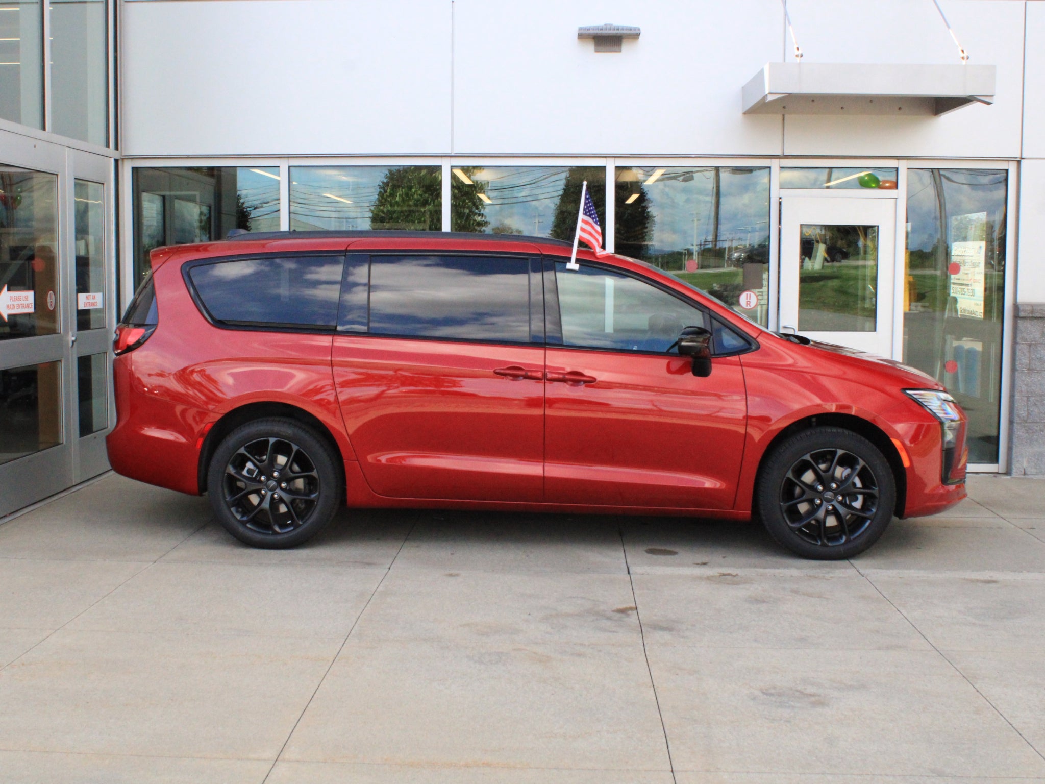 2027 Chrysler Pacifica Limited