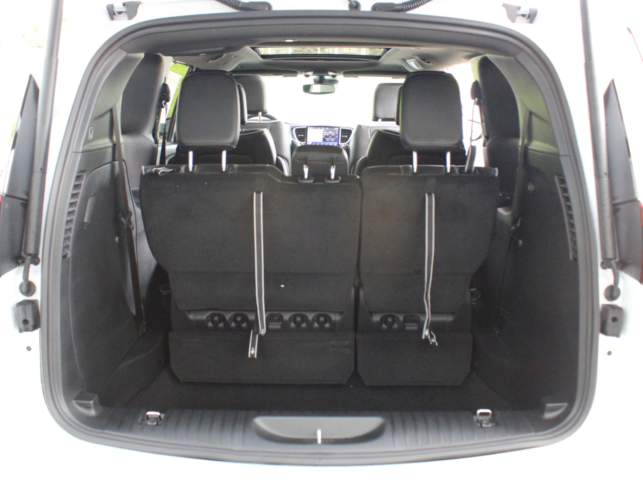 2027 Chrysler Pacifica Limited