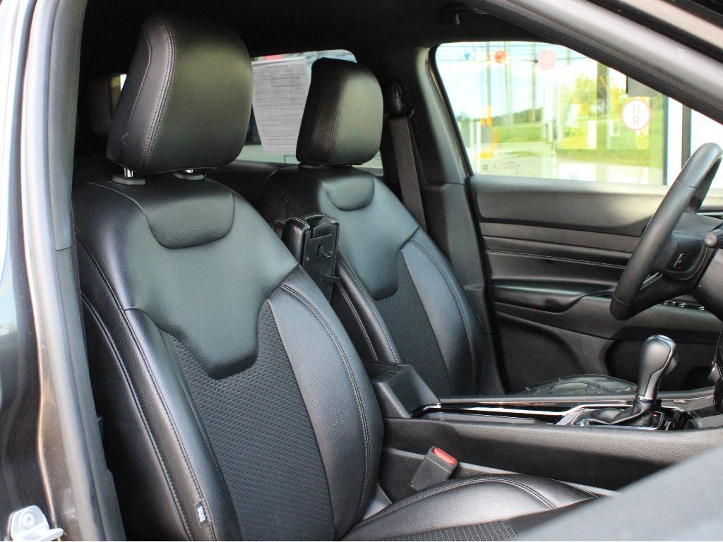 2022 Jeep Compass Altitude
