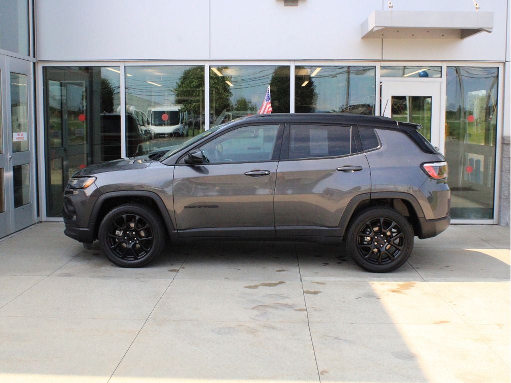 2022 Jeep Compass Altitude