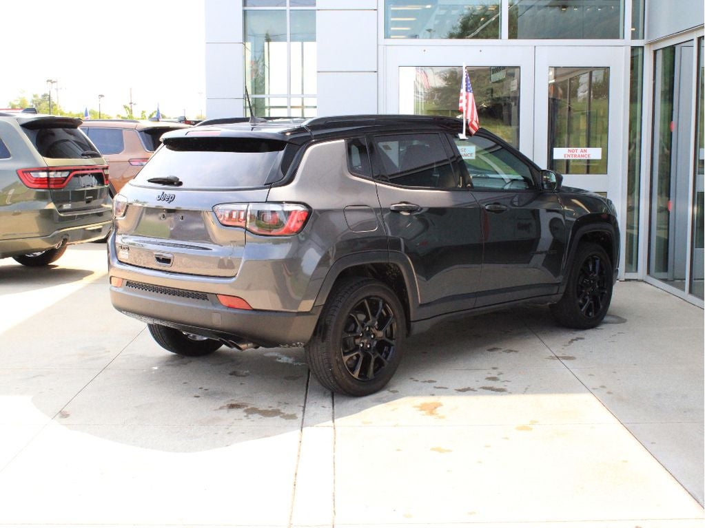 2022 Jeep Compass Altitude