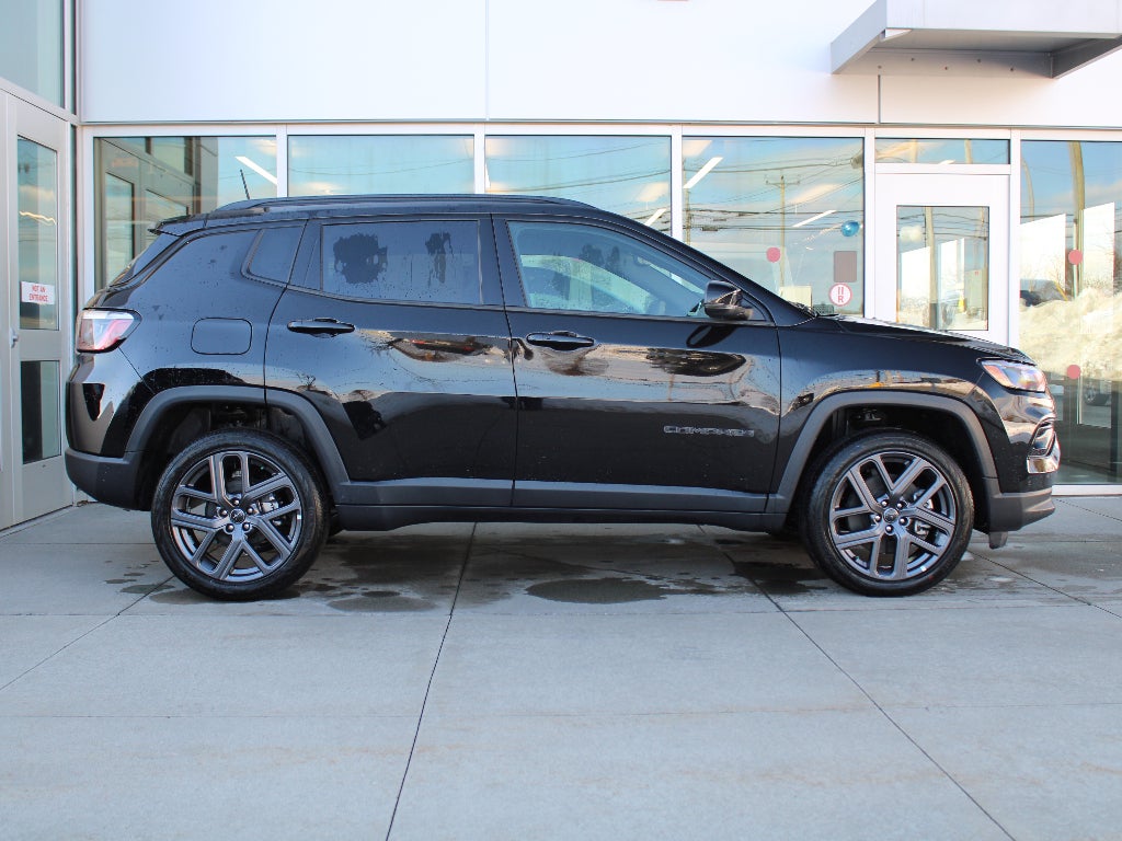 2026 Jeep Compass Limited Altitude