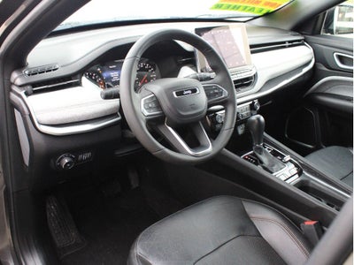 2023 Jeep Compass Latitude Lux