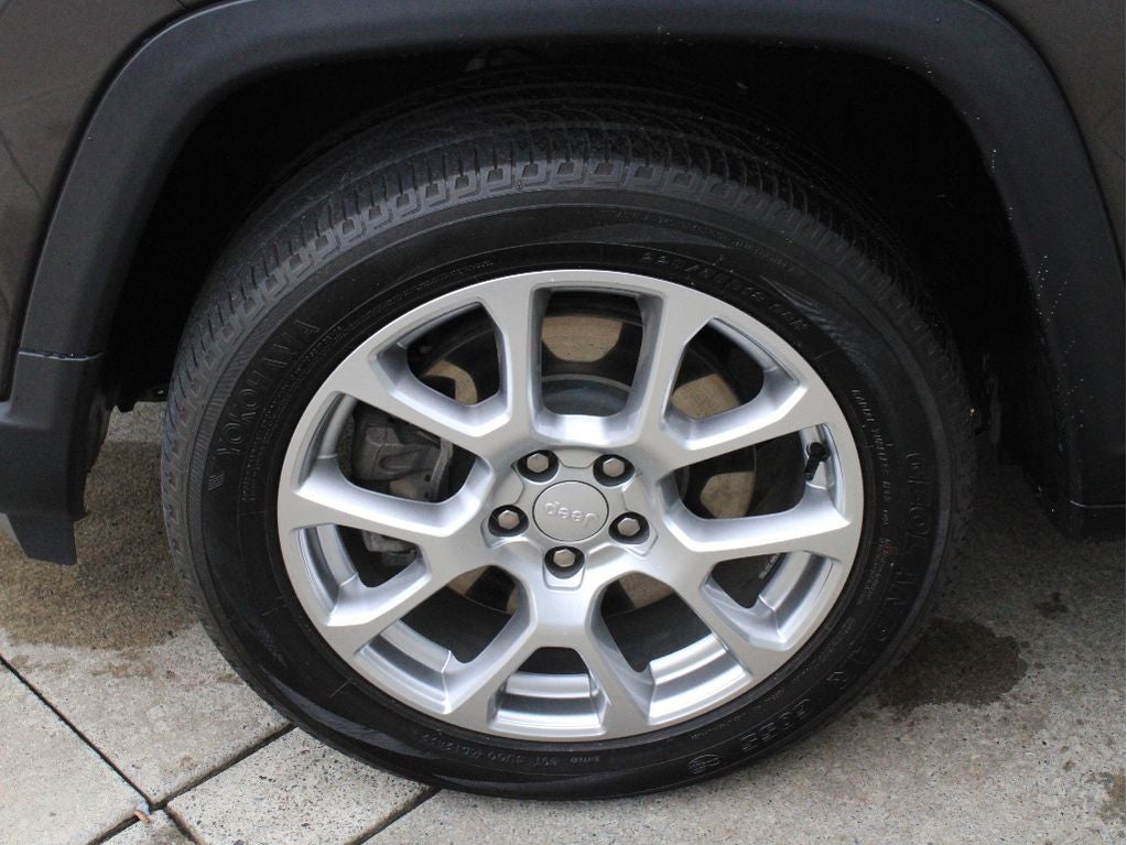 2023 Jeep Compass Latitude Lux