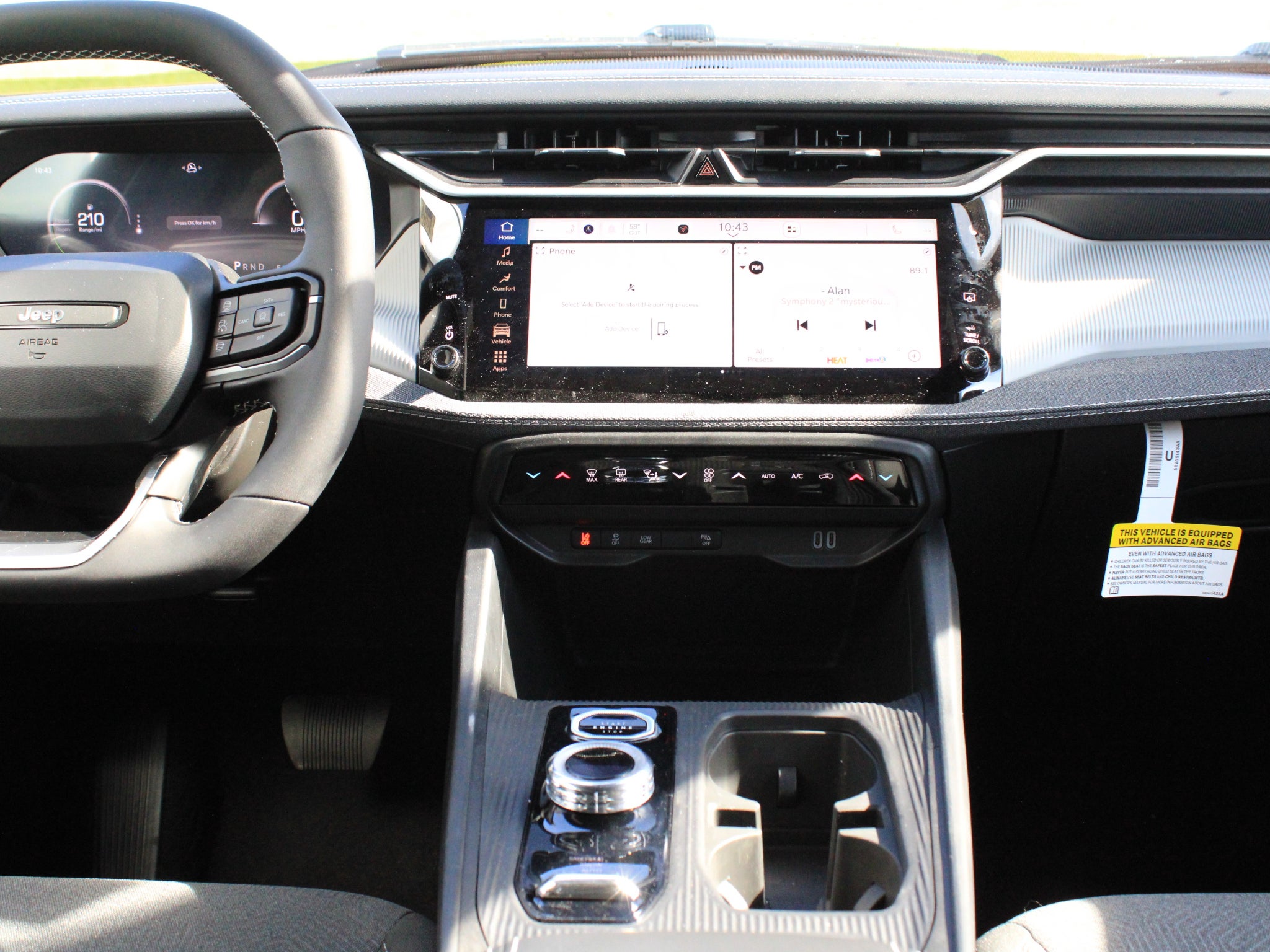 2026 Jeep Cherokee Laredo
