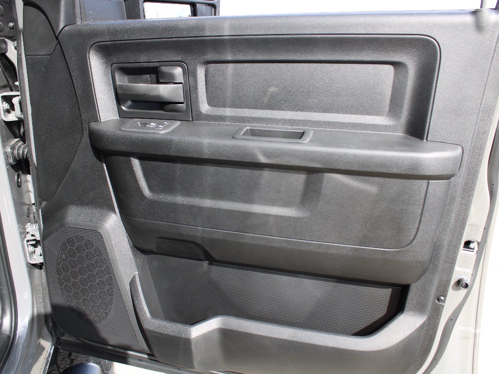 2026 RAM Ram 2500 Black Express