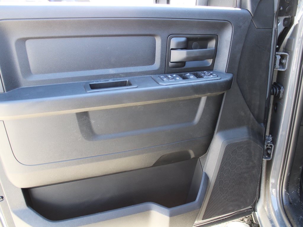 2026 RAM Ram 2500 Black Express