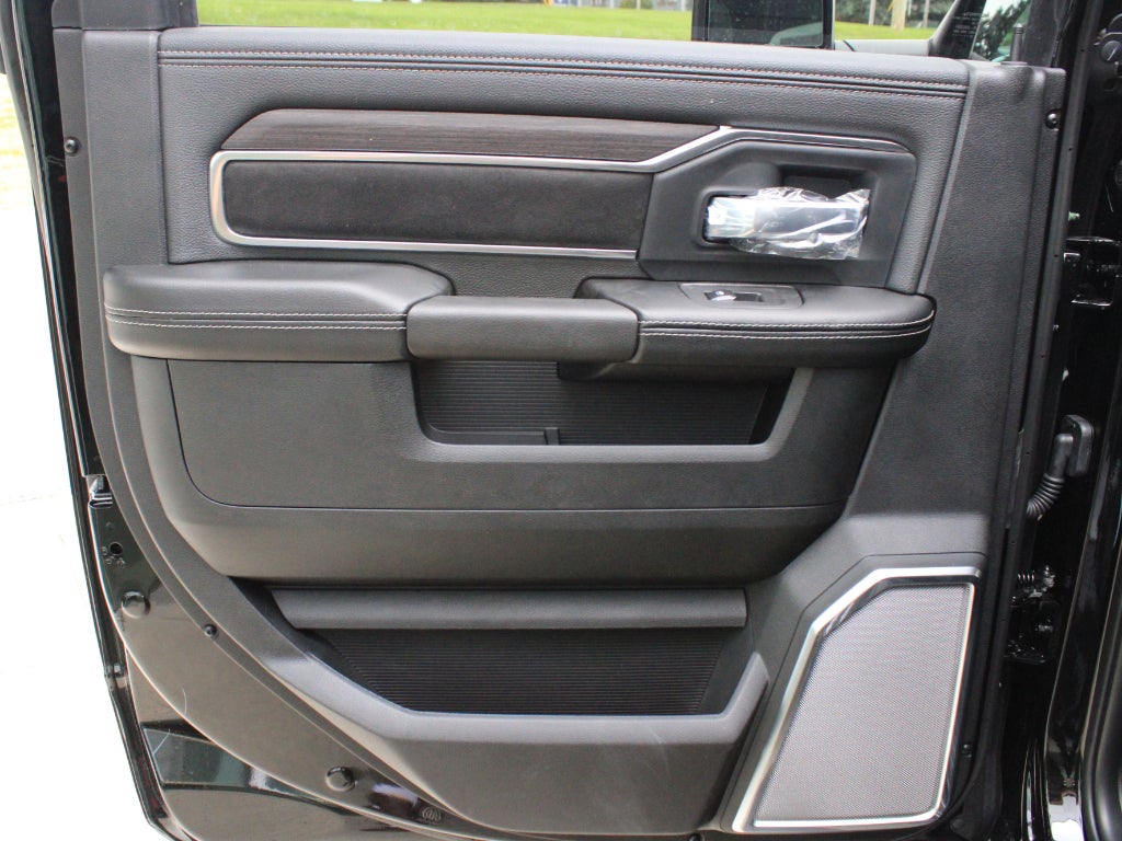 2027 RAM 2500 Laramie