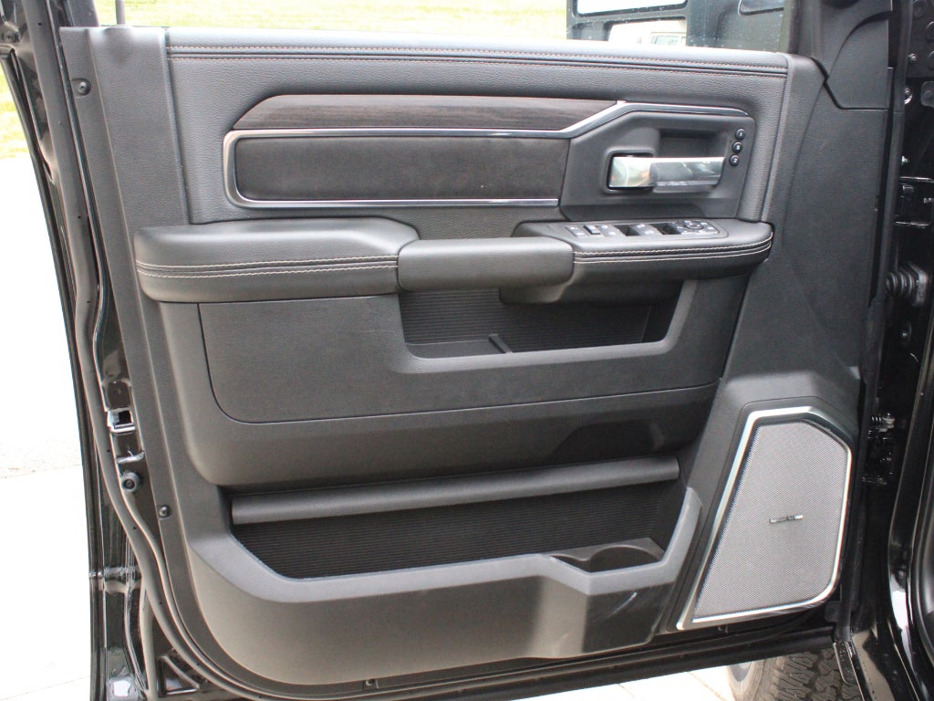 2027 RAM 2500 Laramie