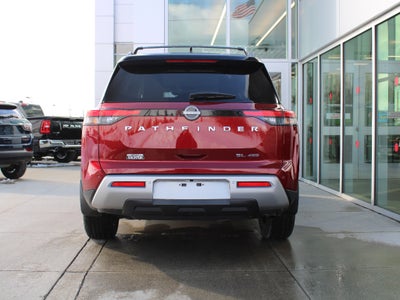 2023 Nissan Pathfinder SL
