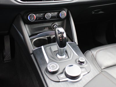 2019 Alfa Romeo Stelvio Base