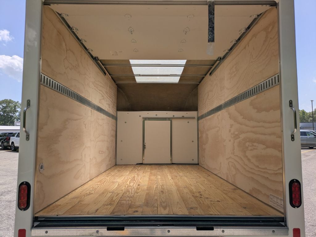 2026 GMC Savana 3500 Work Van