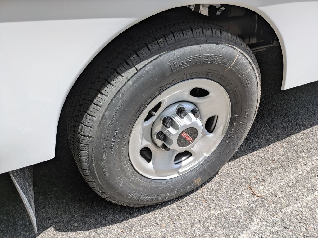 2026 GMC Savana 3500 Work Van
