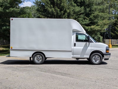 2026 GMC Savana 3500 Work Van