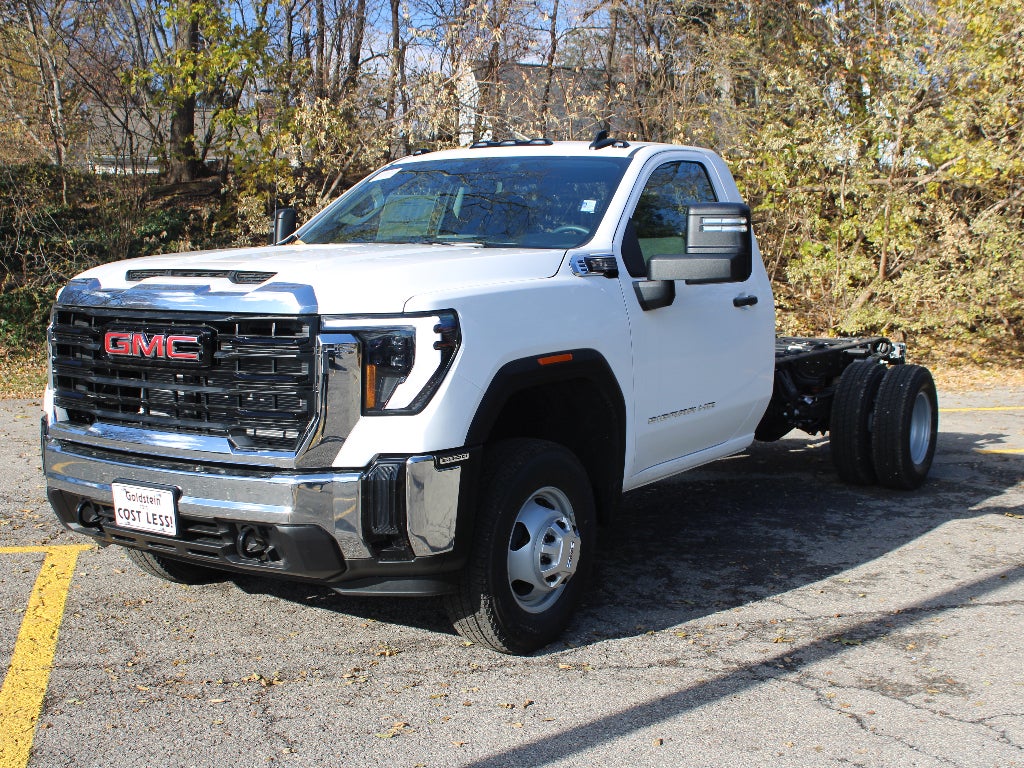 2026 GMC Sierra 3500 Pro